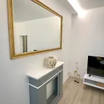 Deluxe Design - Center Cosy Apartment