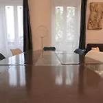 Deluxe Design - Center Cosy Apartament