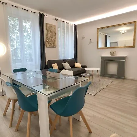 Deluxe Design - Center Cosy Lägenhet *