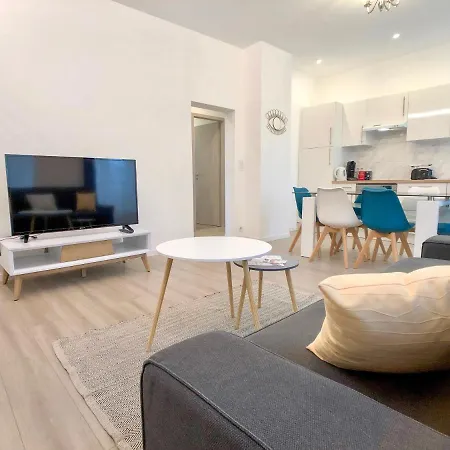 Deluxe Design - Center Cosy Apartmán