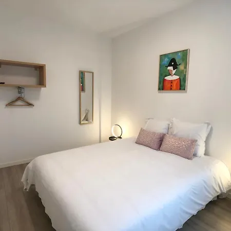 Deluxe Design - Center Cosy *