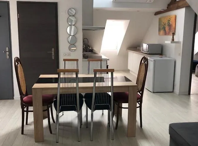 Deluxe Design - Center Cosy *