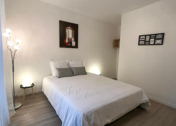 Deluxe Design - Center Cosy