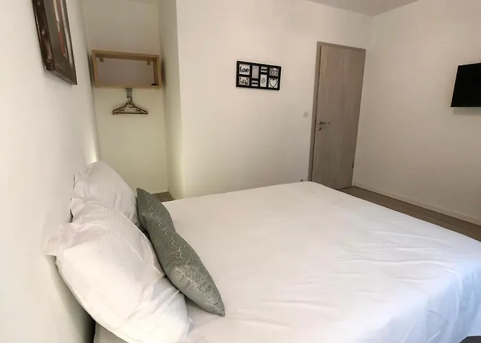 Deluxe Design - Center Cosy *