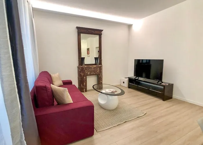 Deluxe Design - Center Cosy Apartment