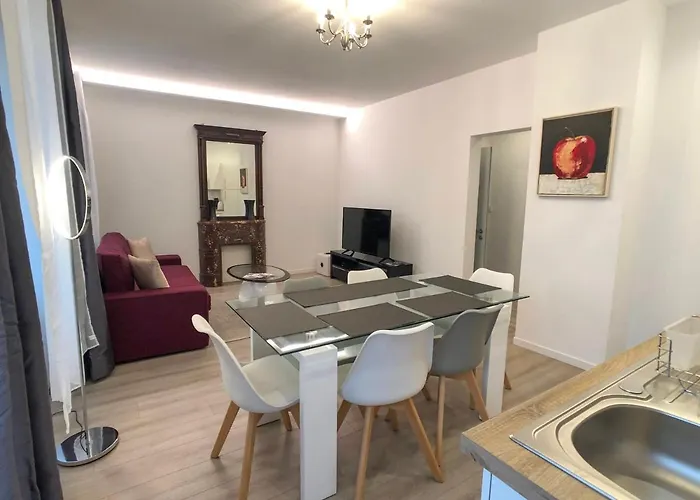 Deluxe Design - Center Cosy *